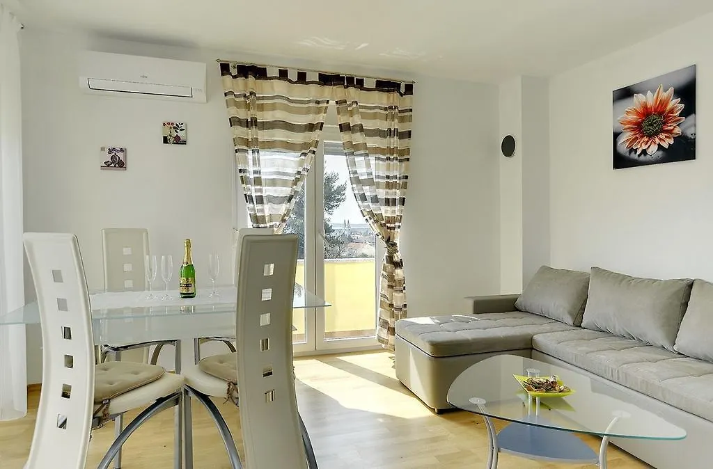 Apartments Kralj Medulin
