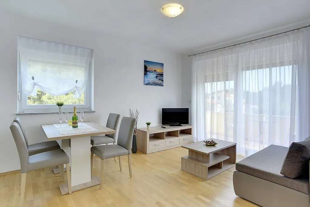 Apartments Kralj Medulin