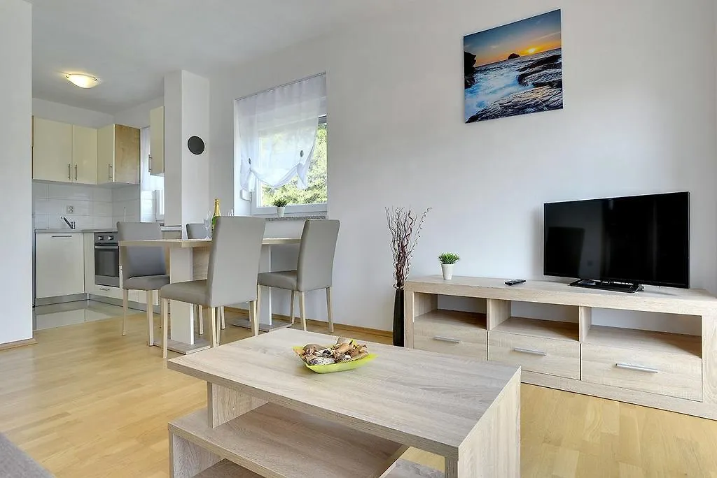 Apartments Kralj Medulin Croatia